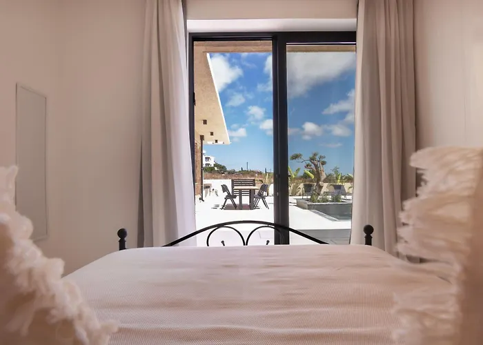 Vila Phaedrus Living Olive Grove Luxury