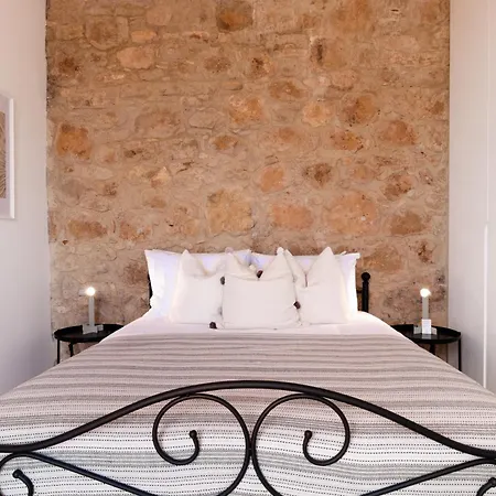 Phaedrus Living Olive Grove Luxury *