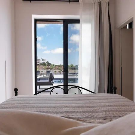 Phaedrus Living Olive Grove Luxury بافوس