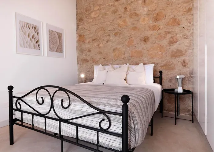 Phaedrus Living Olive Grove Luxury Willa *