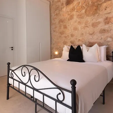 Phaedrus Living Olive Grove Luxury Вилла Пафос